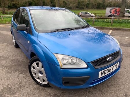 FORD FOCUS 1.6 LX 5dr